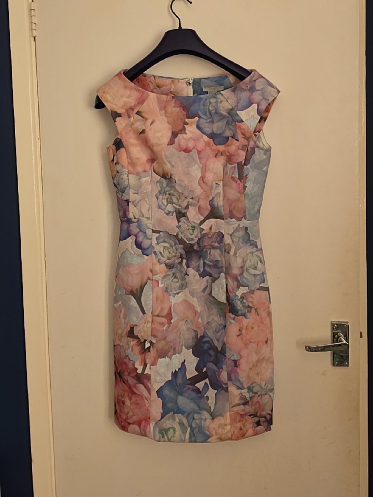 H&M Watercolour Floral Sleeveless Pencil Dress — Size UK 8