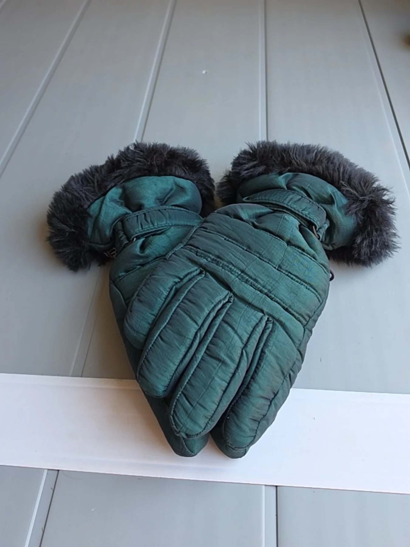 Rodeo Thinsulate Winter/Ski Gloves — Size XL / 8