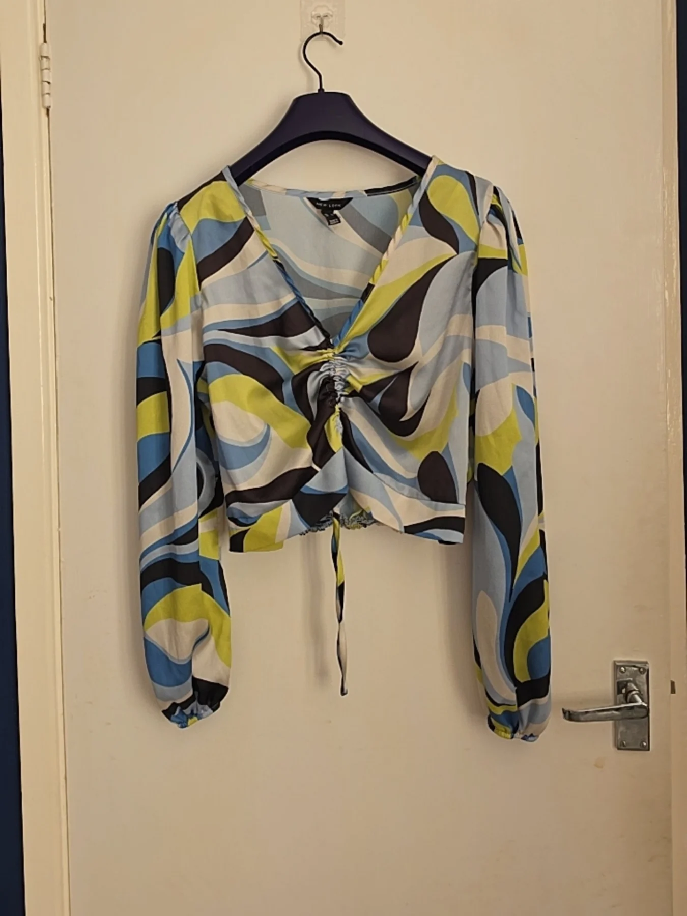 New Look Retro Swirl Ruched Crop Blouse — Size UK 16