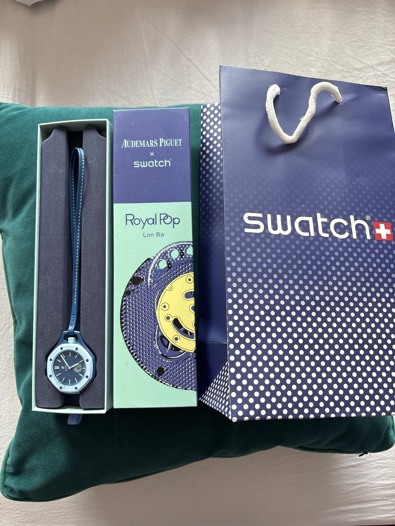 AP Swatch - Royal Pop - Blue