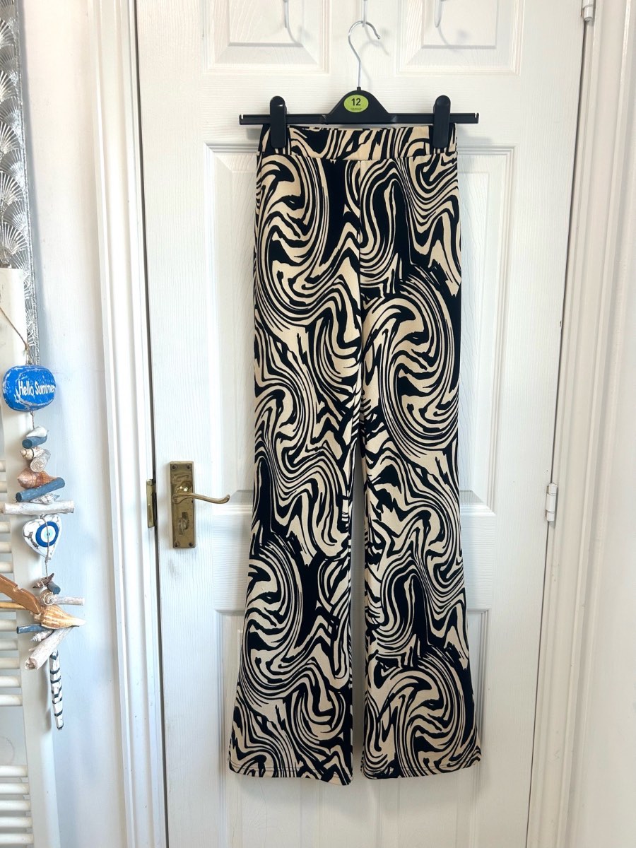 Stradivarius Monochrome Psychedelic Swirl Wide Leg Flares - As New (Size XS)