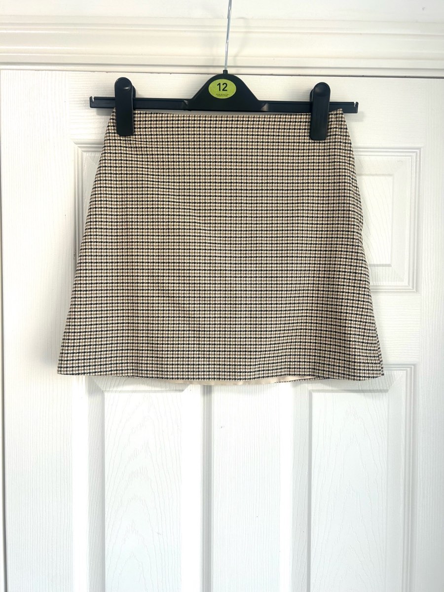 New H&M Houndstooth Check Lined Mini Skirt - Size UK 4 (EUR 32)