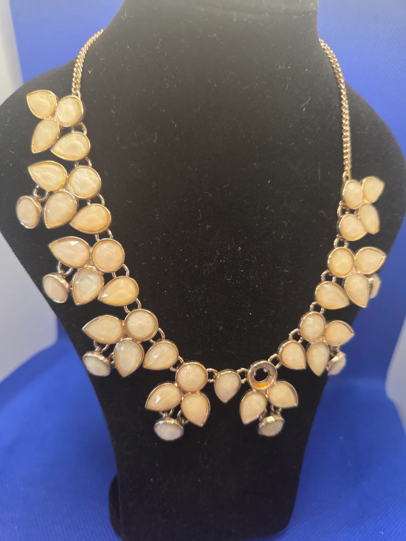 Gold Tone Cream Teardrop Stone Statement Necklace *Has Damage. See Photos*
