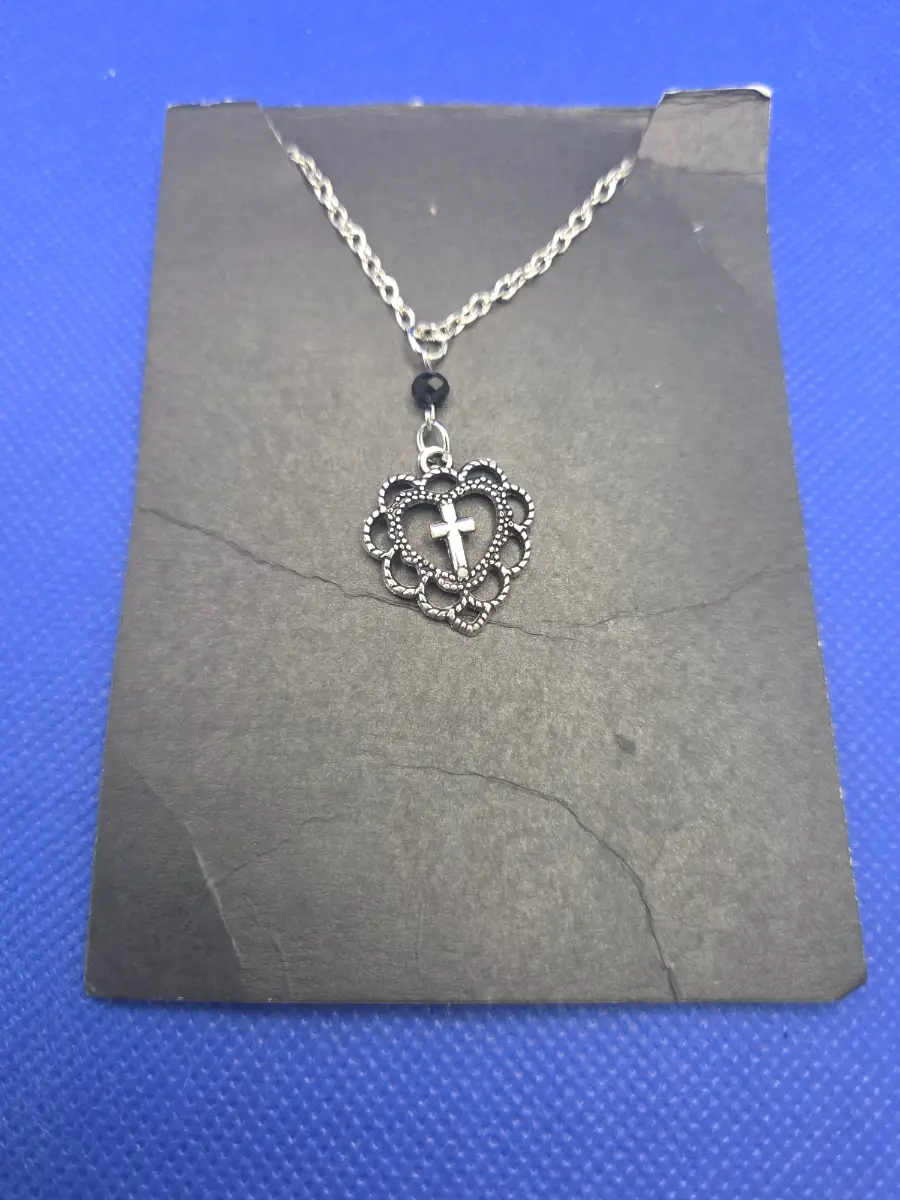 Gothic Heart And Cross Necklace Costume Jewelry