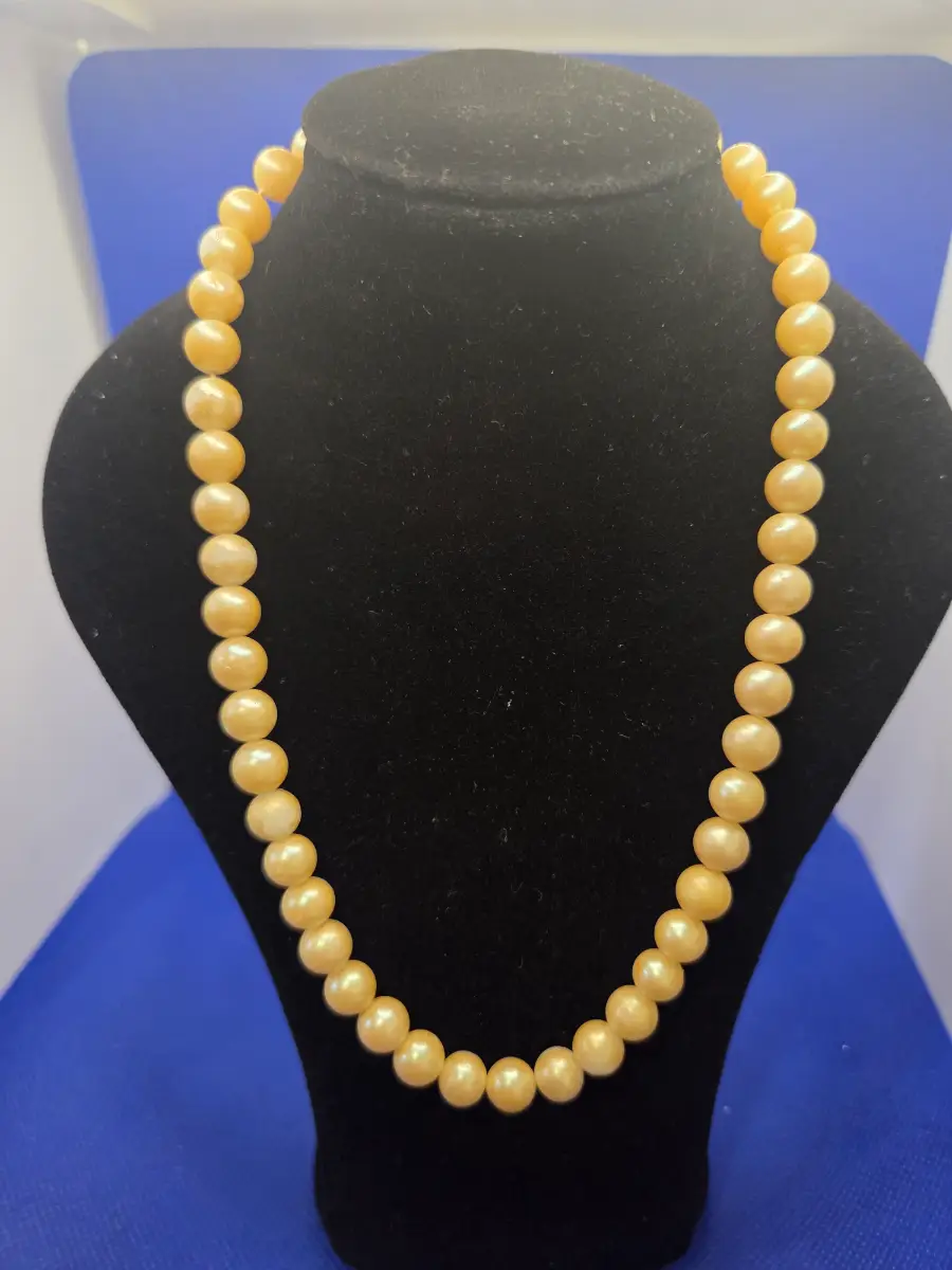 Single Strand Creamy Champagne Simulated Pearl Necklace – Uniform Round Beads