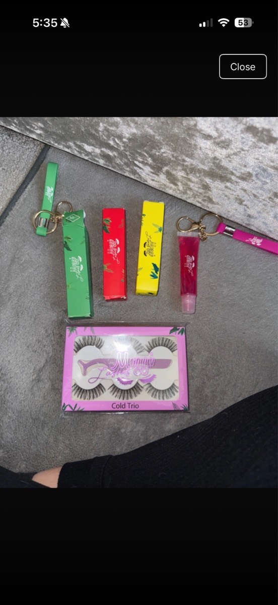 Meggi lashes bundle