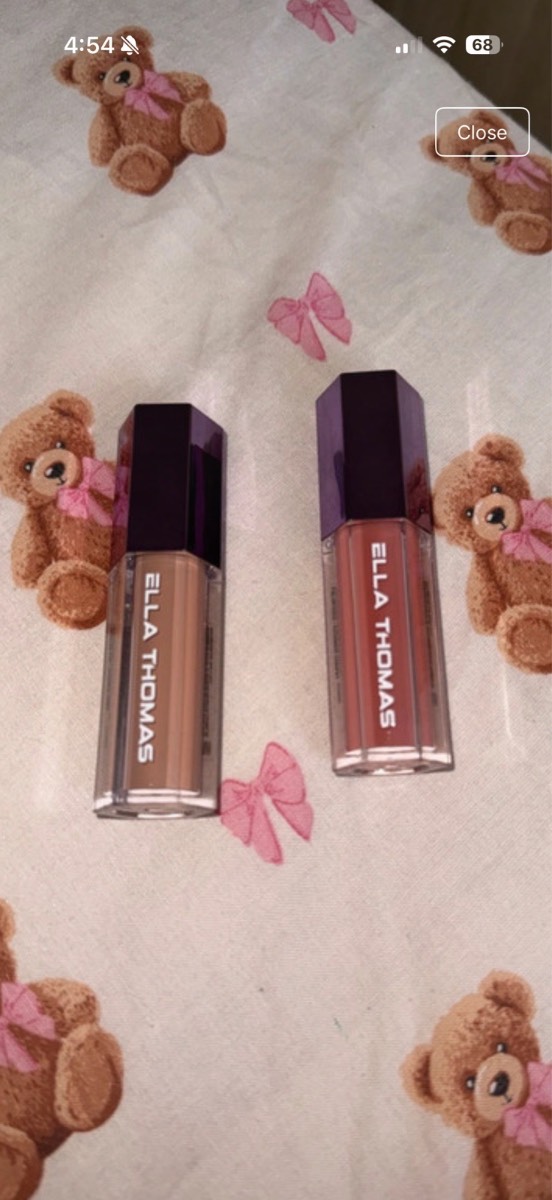 Ella Thomas lip gloss set