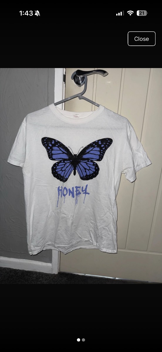 Women’s slogan tee