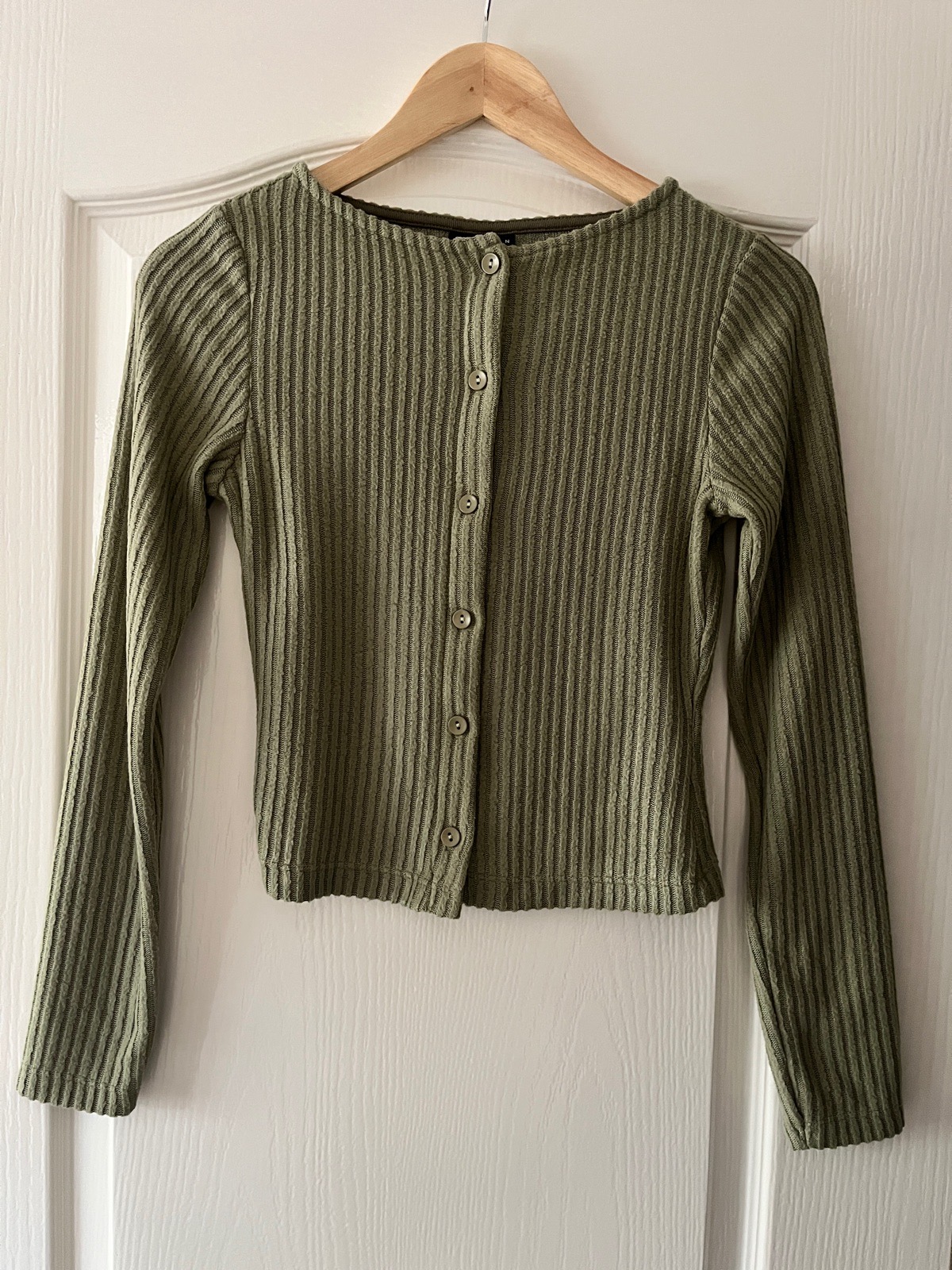ASOS DESIGN Cropped Ribbed Cardigan UK 8-10 Khaki Green Button Front Y2K