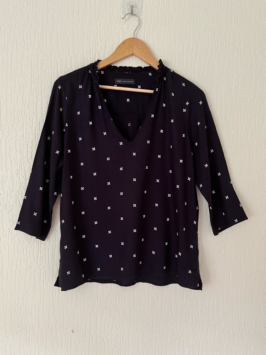 M&S Collection Top UK 14 Navy Floral V Neck 3/4 Sleeve Lightweight Blouse