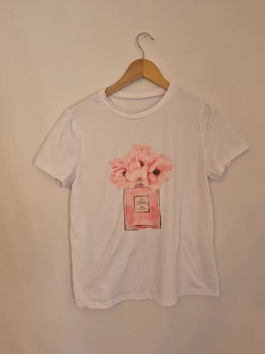SHEIN Size S White Perfume Bottle Floral Graphic T-Shirt FN2