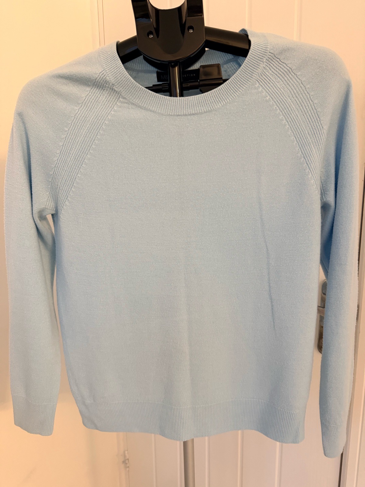 M&S pale blue fine knit jumper uk 10