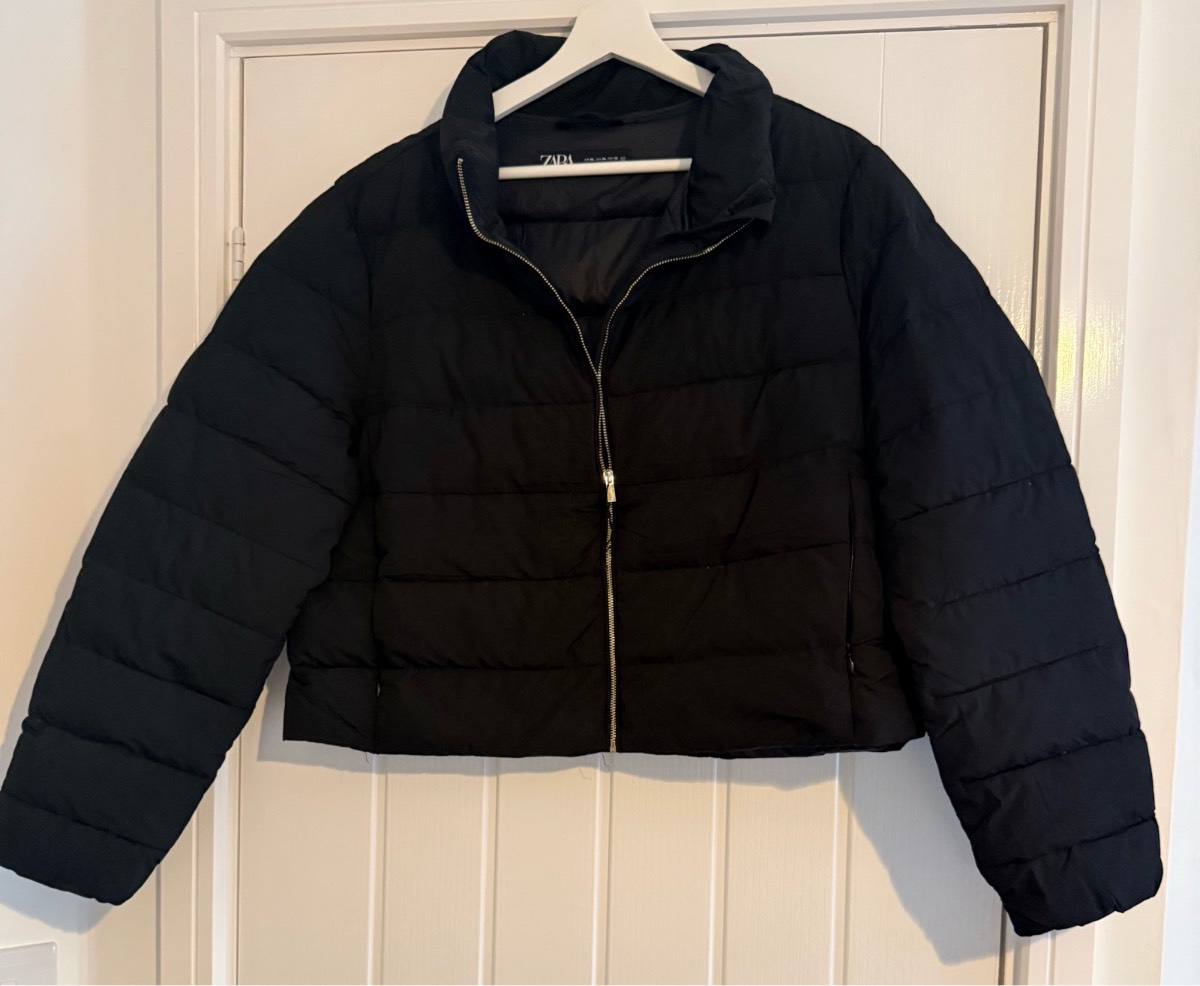 Zara Black Cropped Puffer Jacket Gold Zip Women's