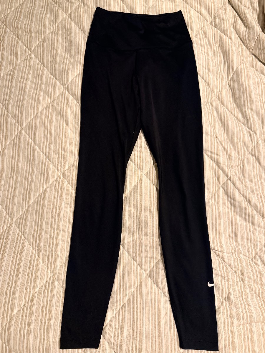 Nike Dri-FIT Black Leggings XS