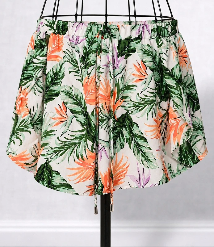 New Look Tropical Leaf Print Holiday Shorts - Size Large
