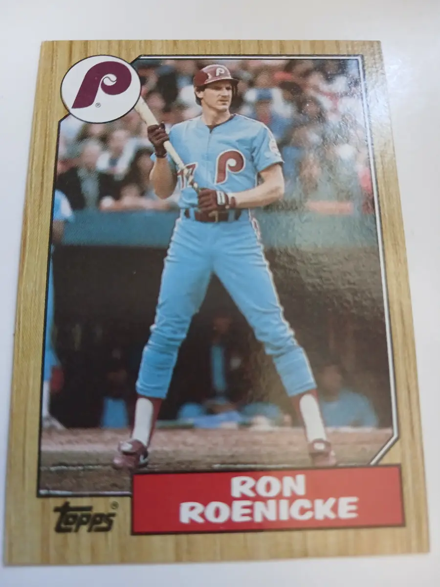 Ron Roenicke MLB Outfielder Philadelphia Phillies Topps 1987