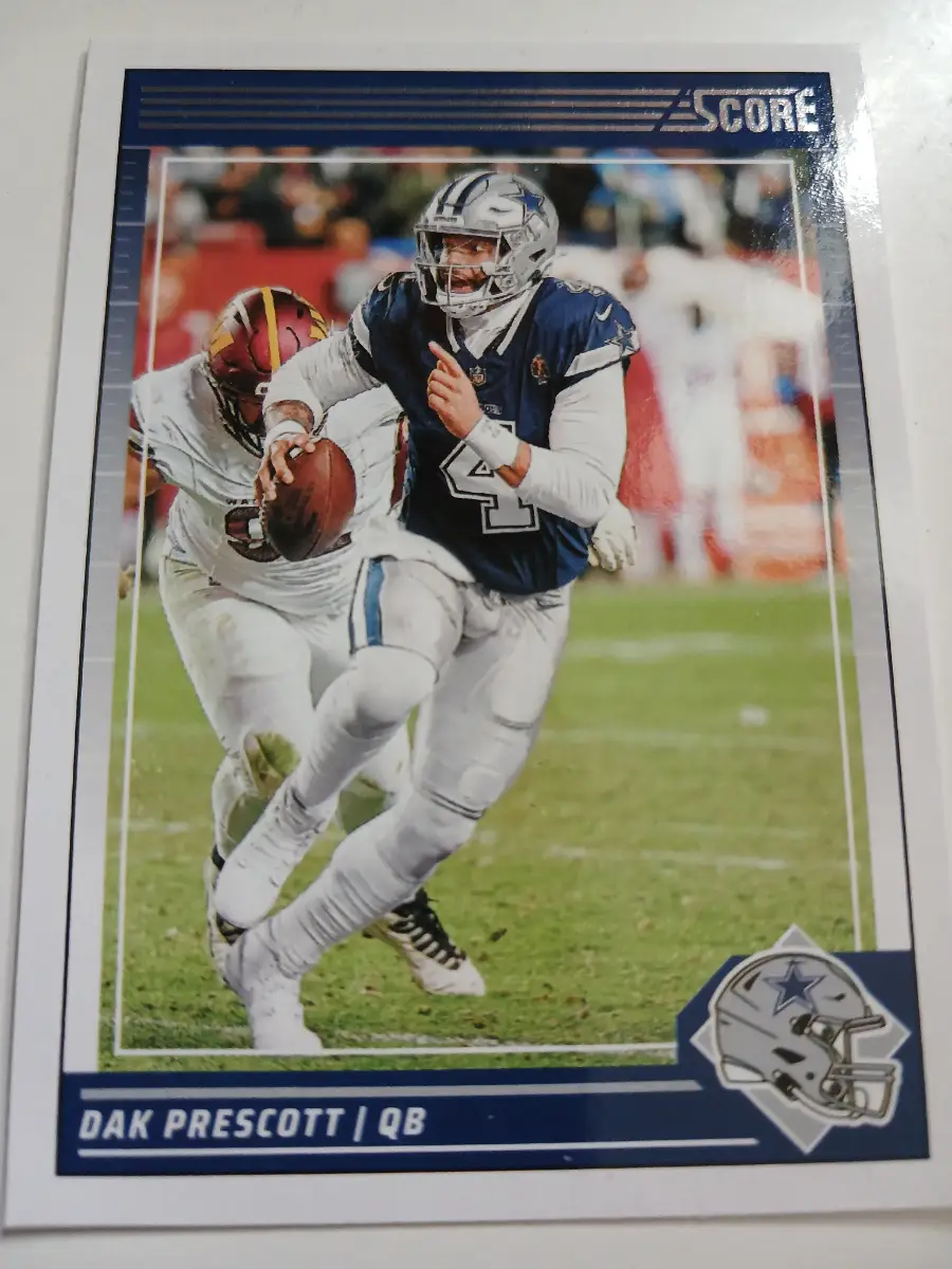 4 NFL Dallas Cowboys Sports Trading Cards Mint Condition