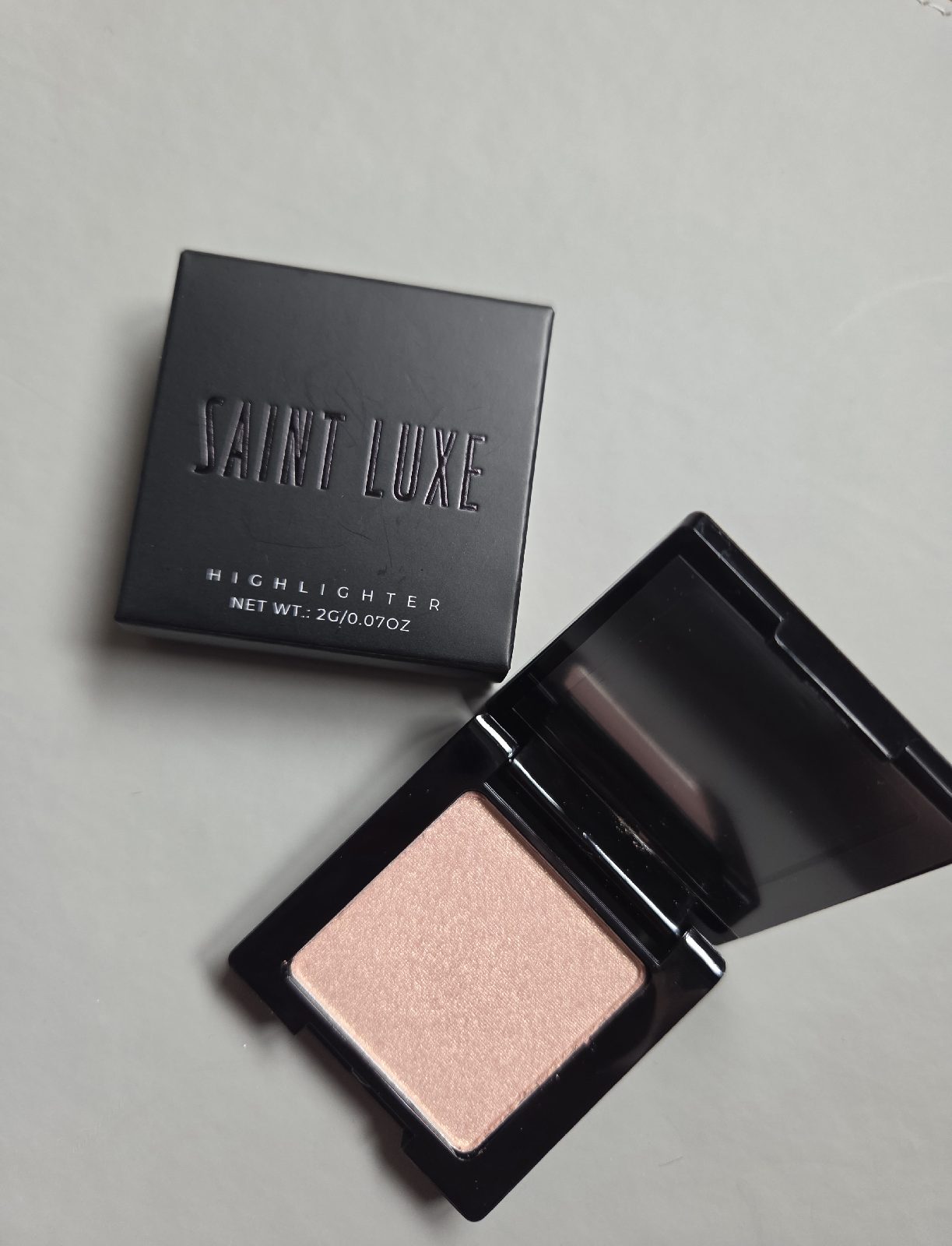 Saint Luxe Highlighter - Rose Quartz