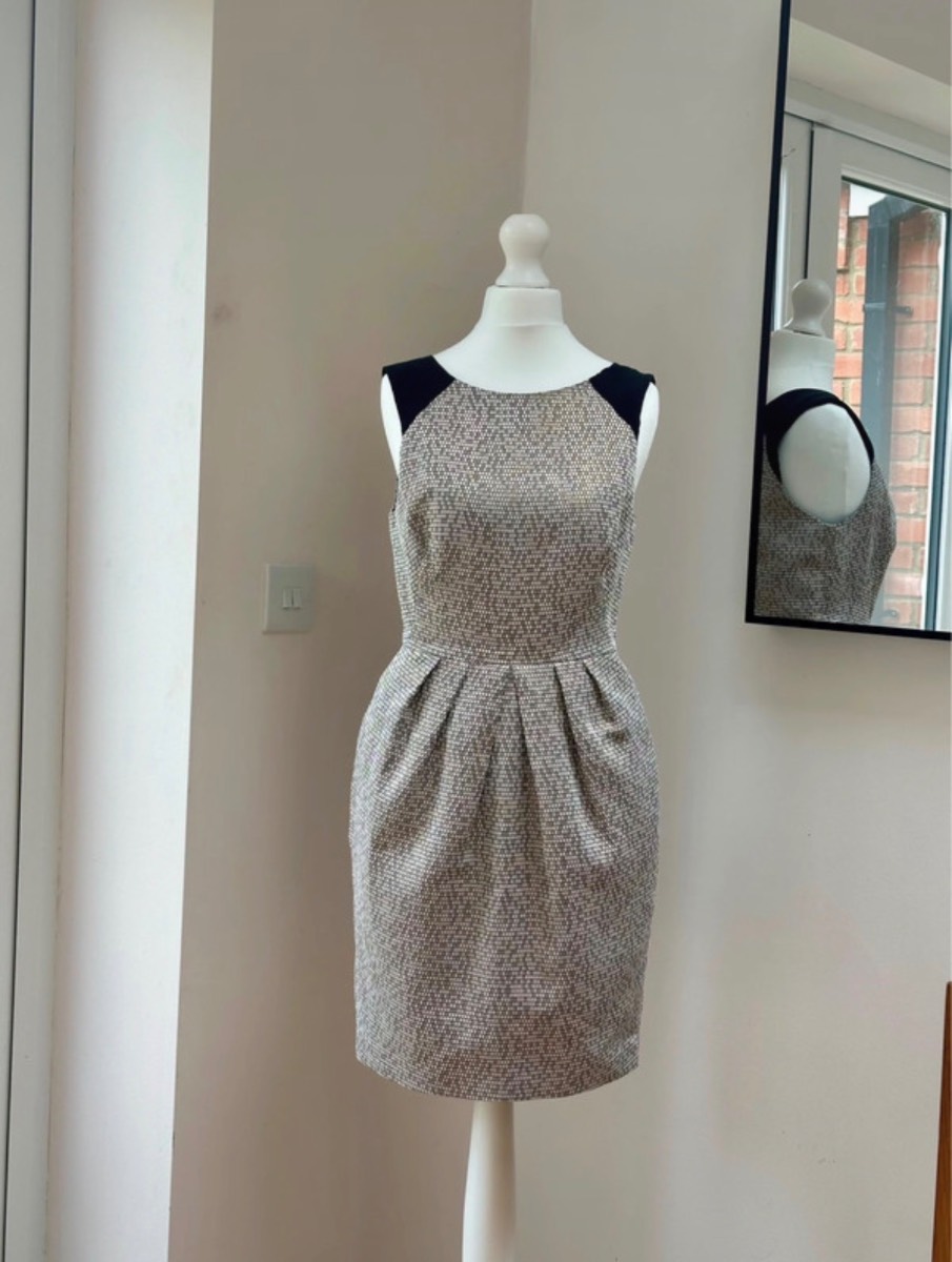 Whistles Textured Tulip Dress - size 8 - Black Cream Silk Trim Wiggle Occasion Work Dress
