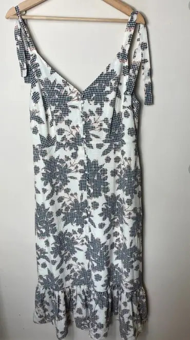 Mint Velvet Suki Print Ruffled Hem Dress size 10