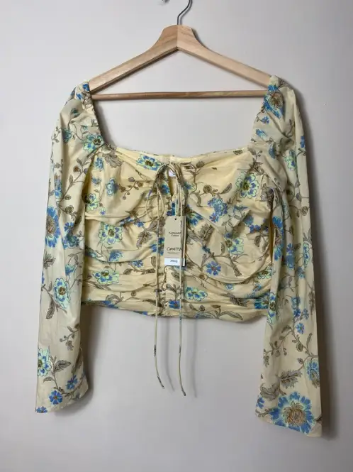 Mango Pradera Floral Print 100% cotton Blouse - Brand new - size large