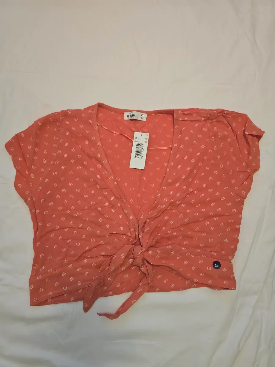 Hollister Coral Floral Print Tie-Front Crop Top - Size XL New With Tags