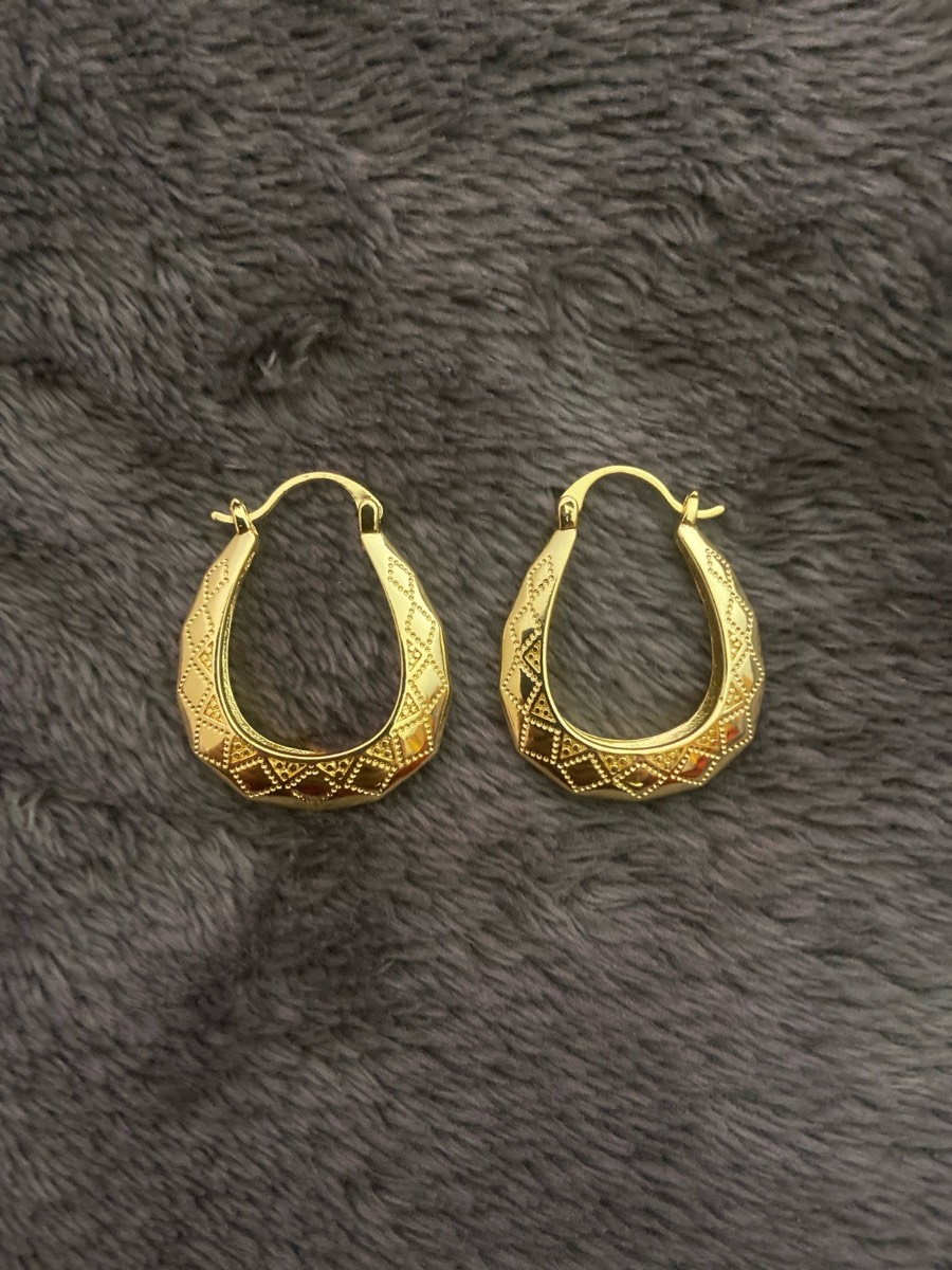 gold hoop earrings