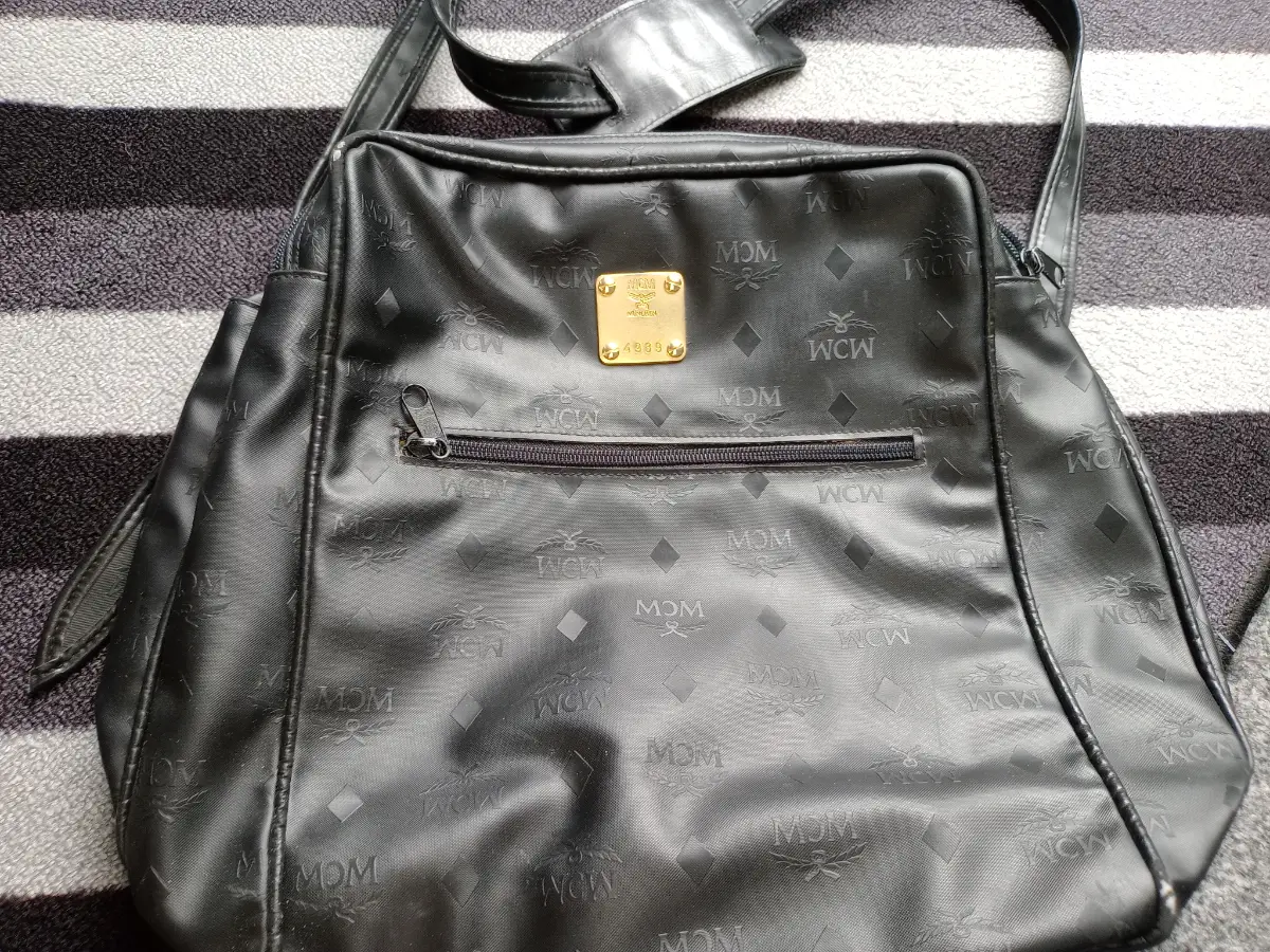 Mcm munchen mens black coated cotton shoulder bag black