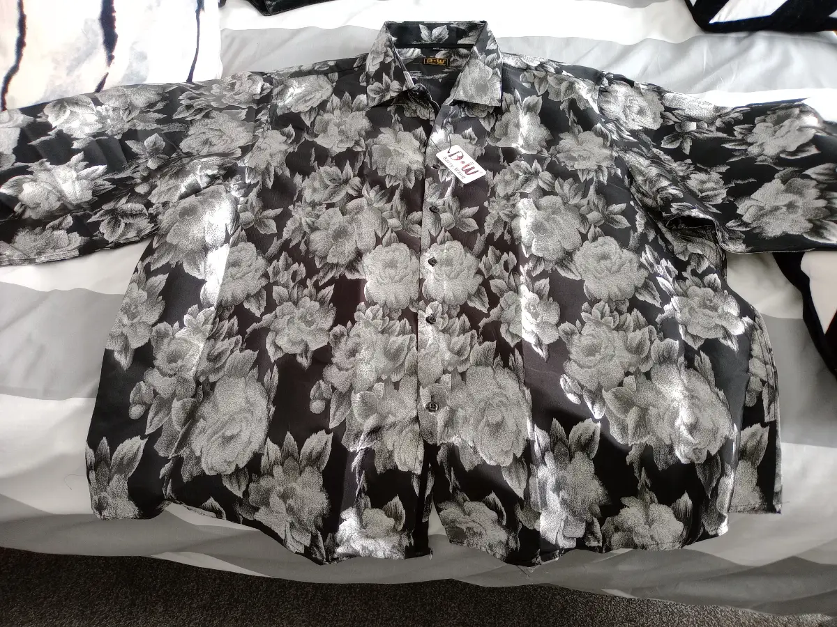 Barry Wang ladies 3XL metallic black and silver shirt long sleeve