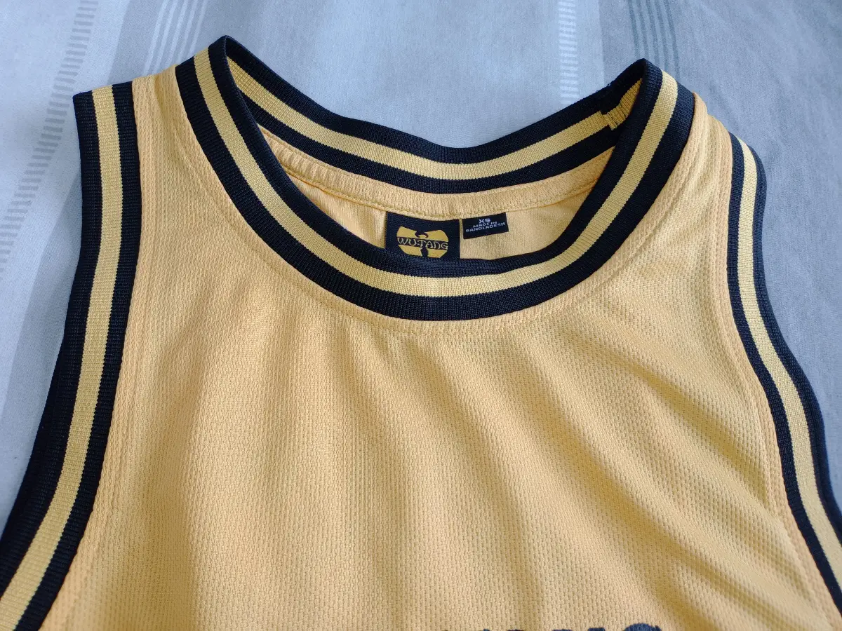 wu-tang clan mens vest top Xs yellow sleeveless