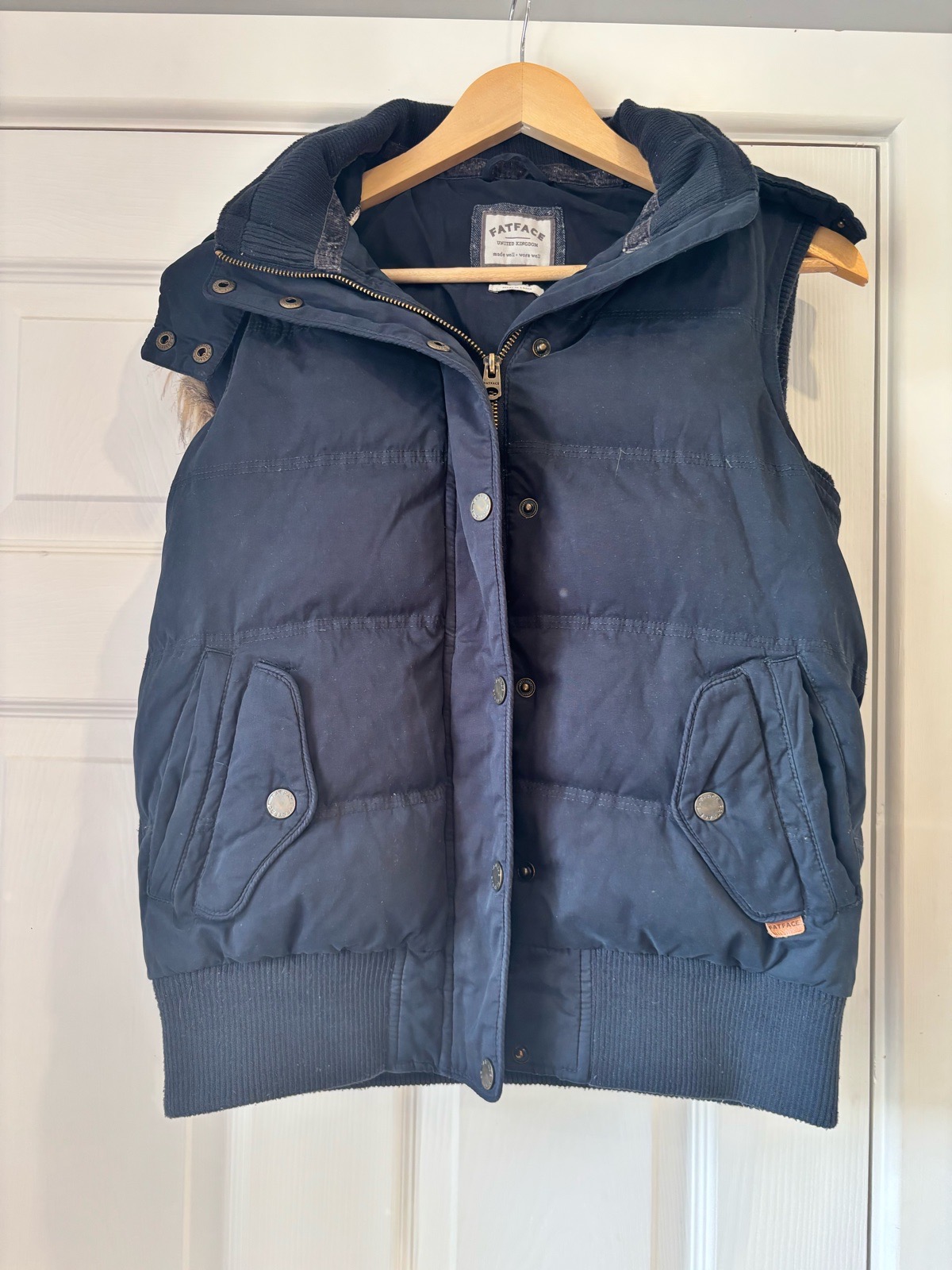 FatFace Women’s Navy Padded Gilet Bodywarmer Faux Fur Hood UK 10