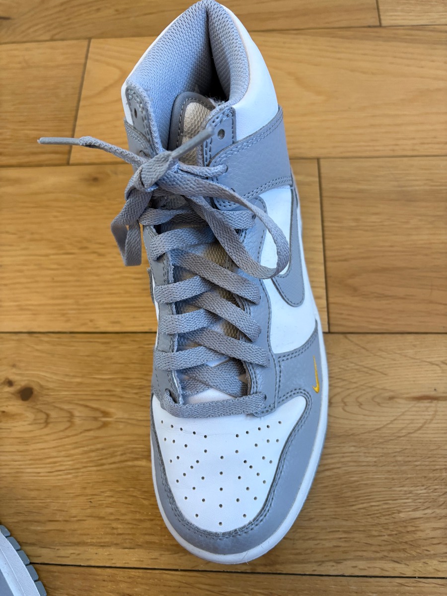 Nike air tag  airforce