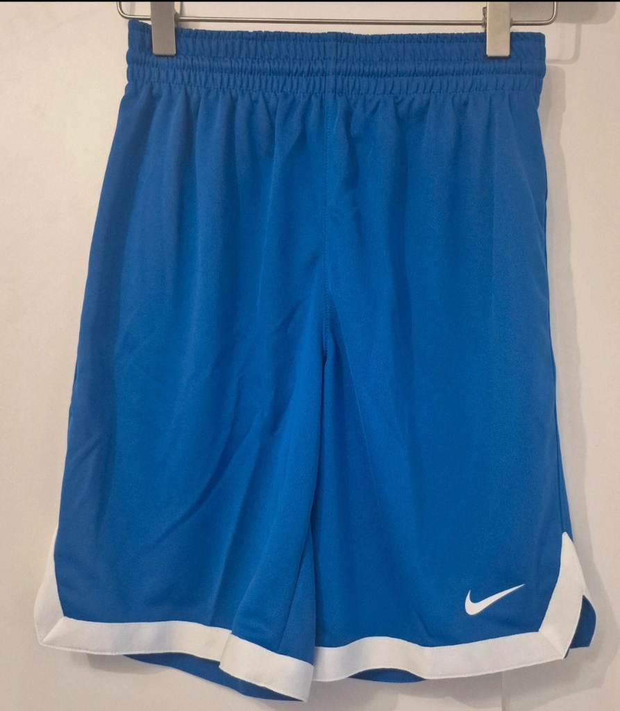 Nike Unisex shorts,  size L