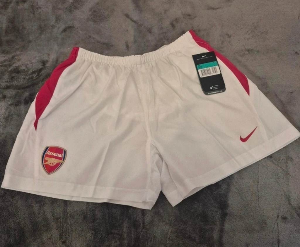 Nike Fc Arsenal boys shorts,  size XL, 164- 176 cm
