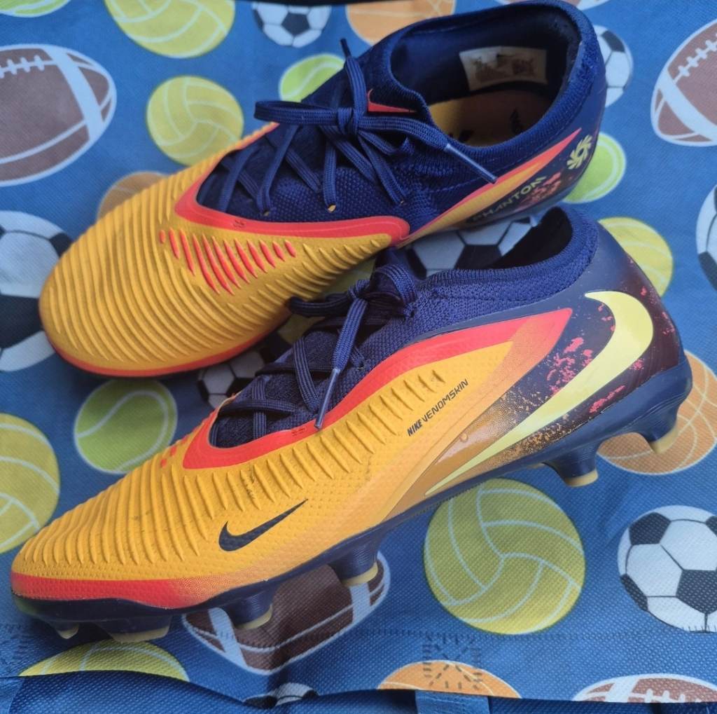 Football boots Nike Jr Phantom 6 Low Pro ‘Haaland’ MG Laser Orange/ Blue, UK 5.5