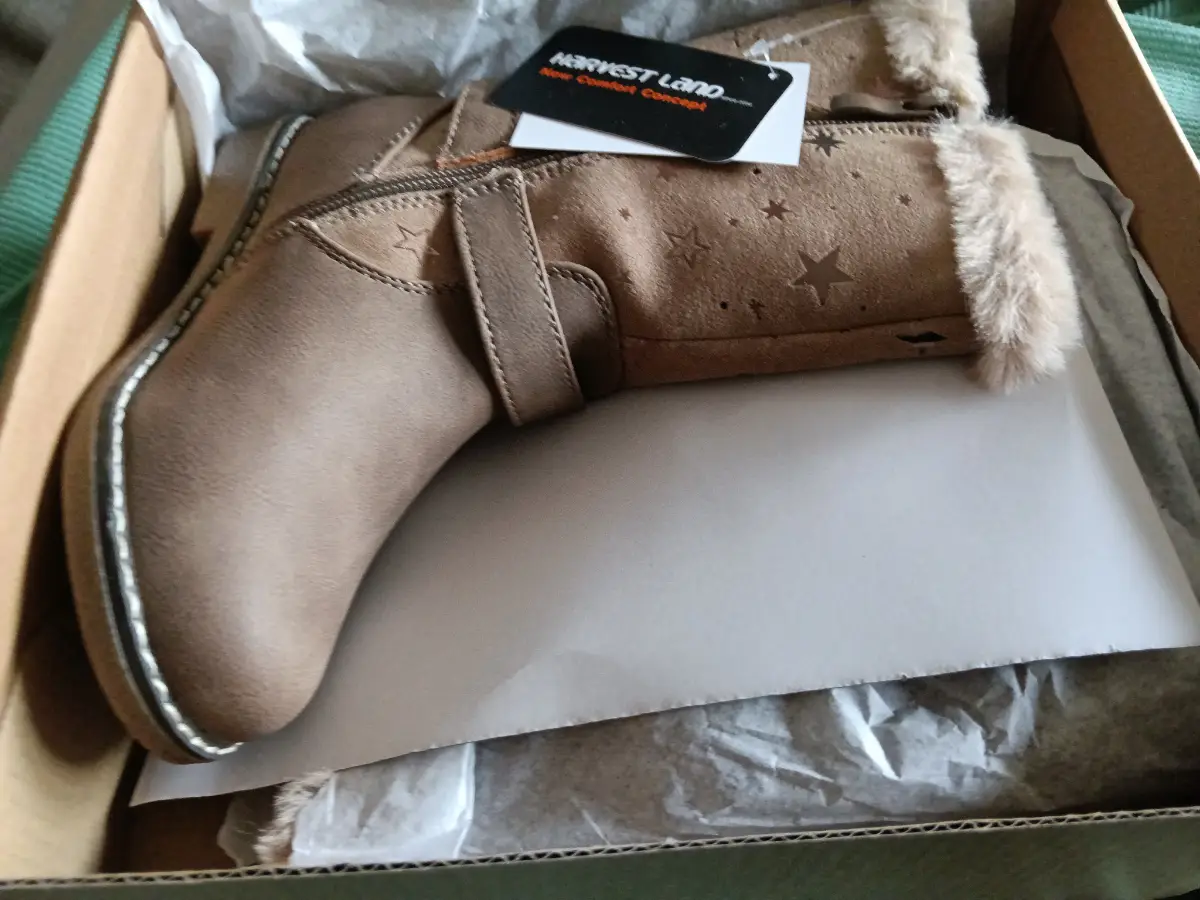 Children's boots