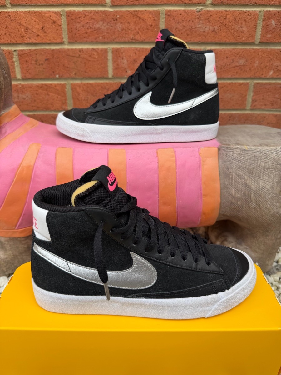 Nike Blazer Mid ’77 Black White Pink Trainers UK Size 5.5