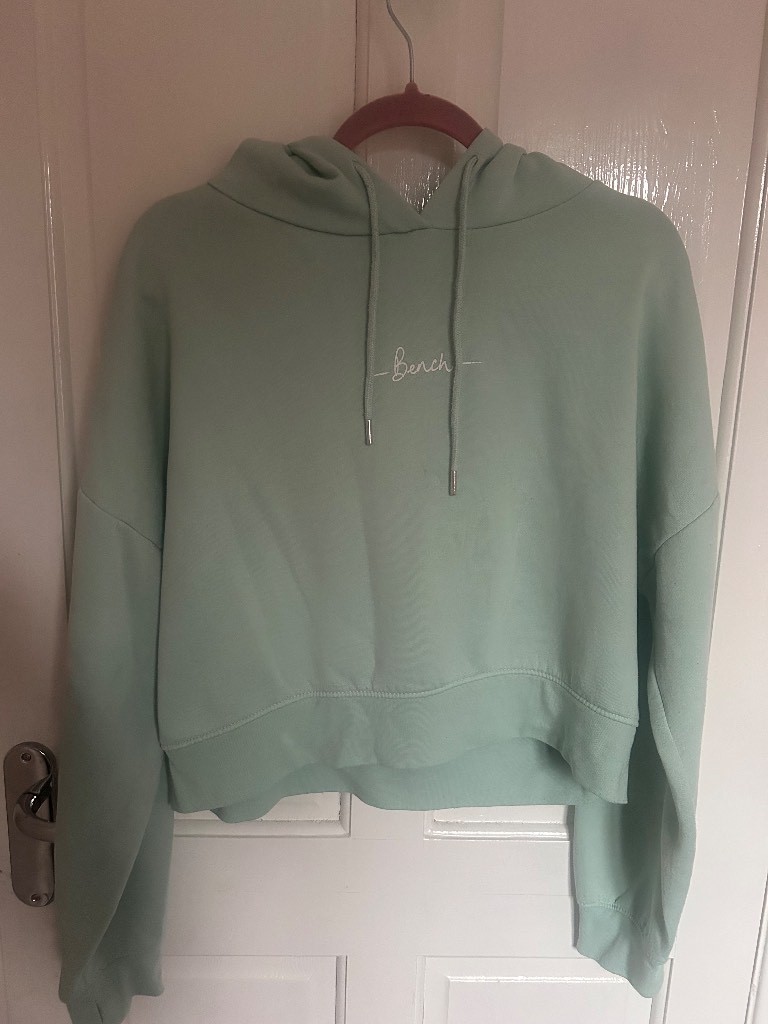 Bench Sage Green Cropped Hoodie – Size XL