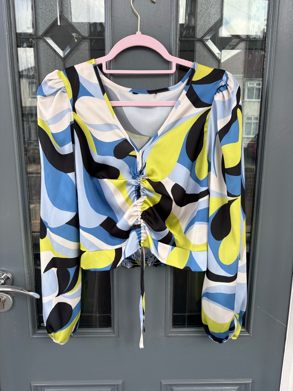 Ladies top size 12 , new look very good condition