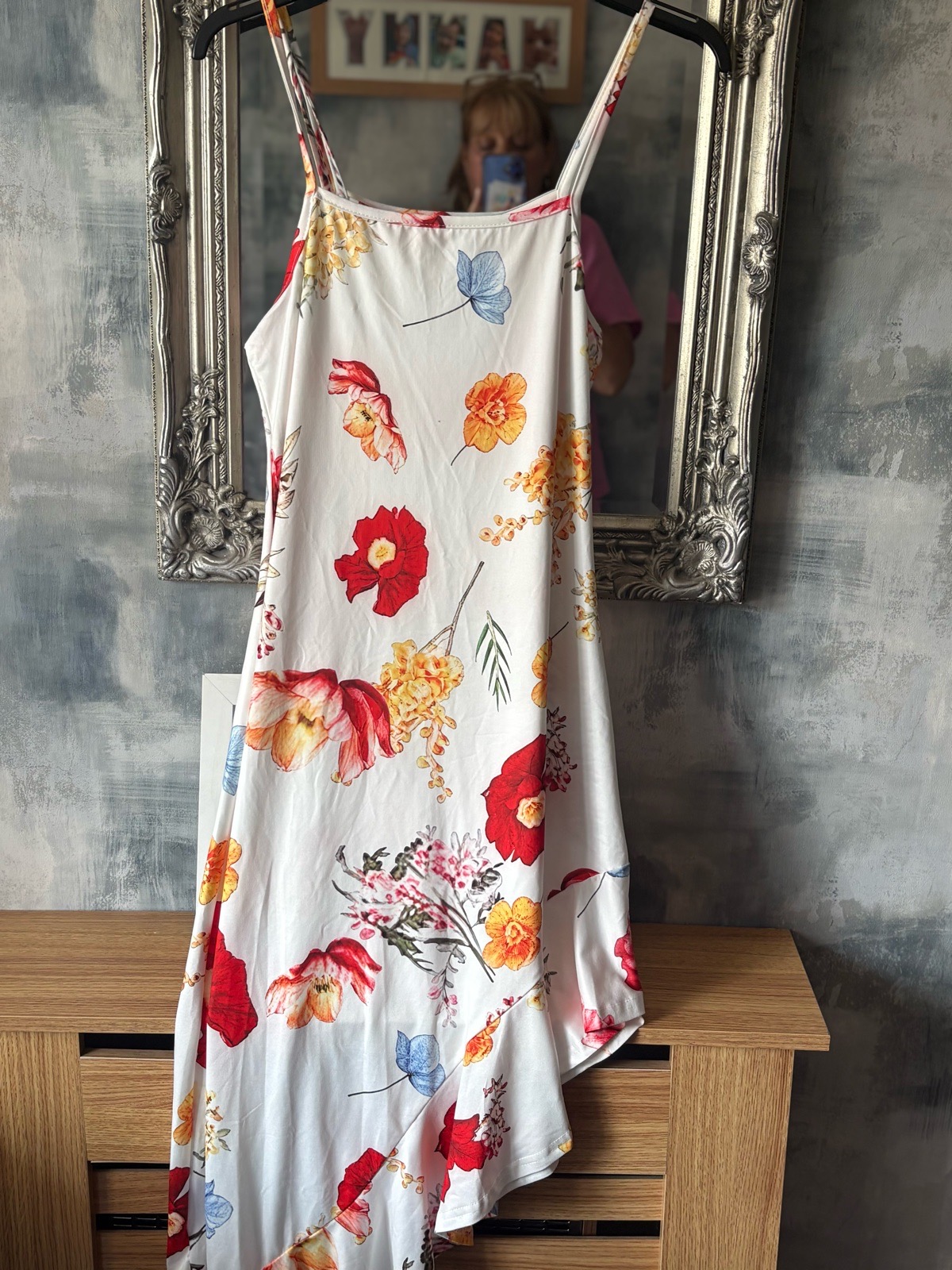 Ladies dress size medium , very good condition