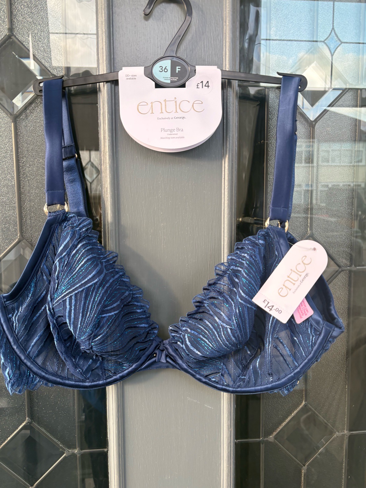 Ladies bra   Size 36 f new with tags x
