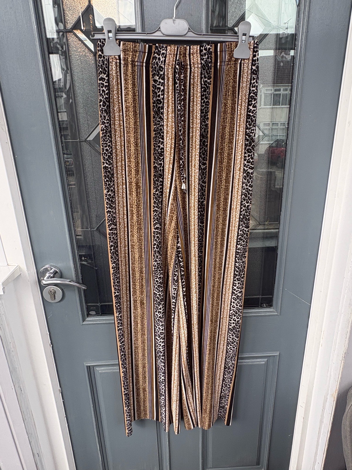 Ladies wide leg trousers size small , very good condition