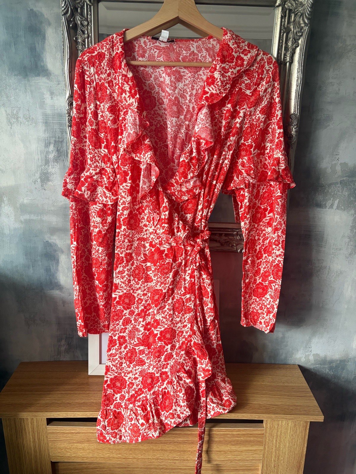 Ladies top shop dress size 10 very good condition