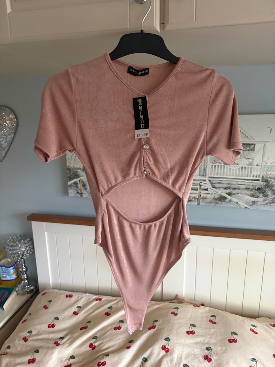Ladies body suit top Medium, new with tags