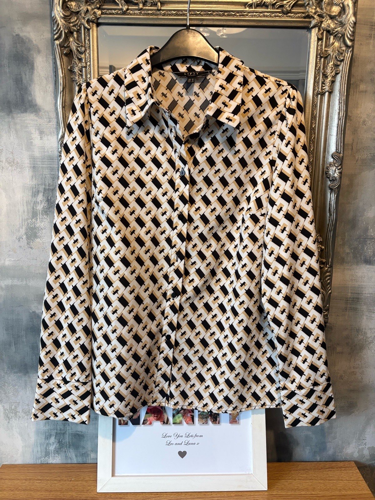 Ladies Lipsy blouse size 10 , very good condition.