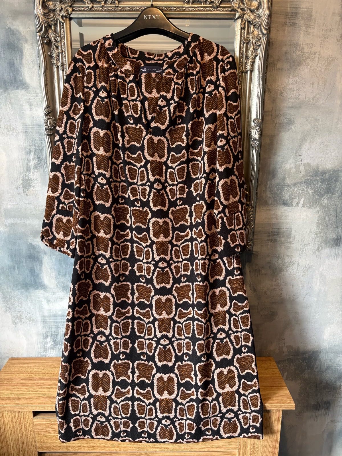 Ladies dress size 10 perfect condition , marks and Spencer’s