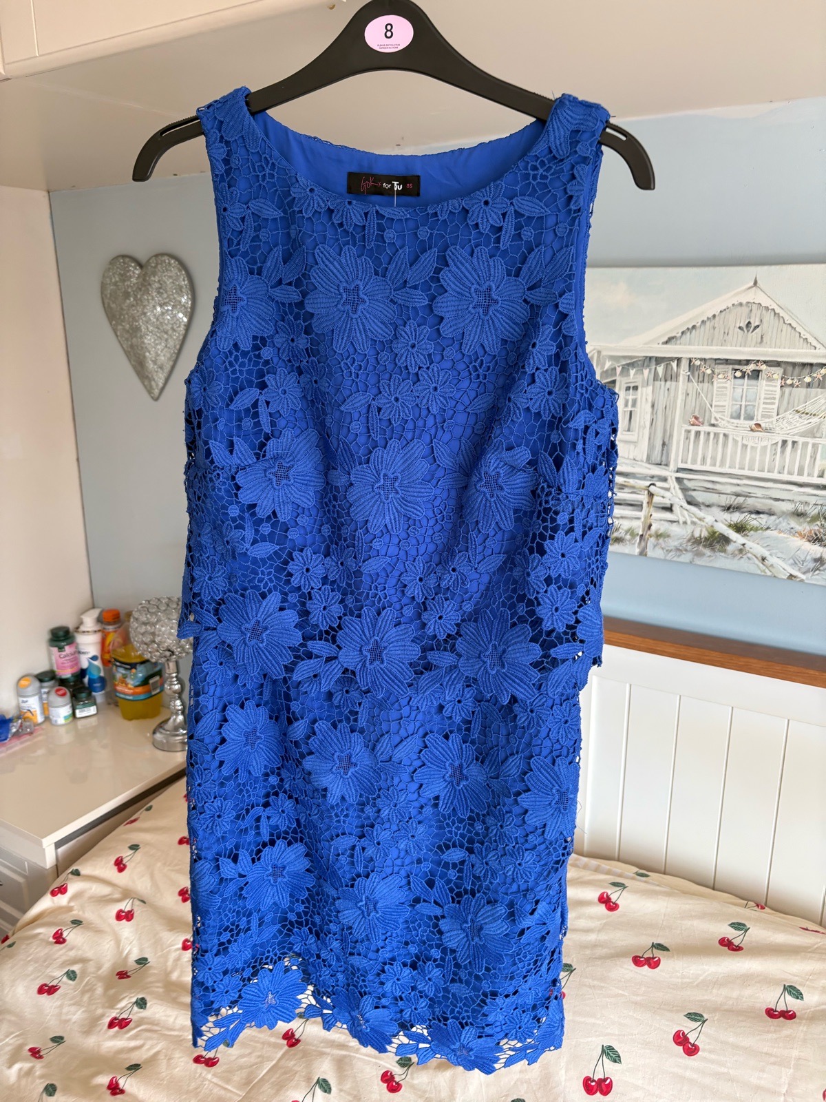 Ladies dress size 8 gok