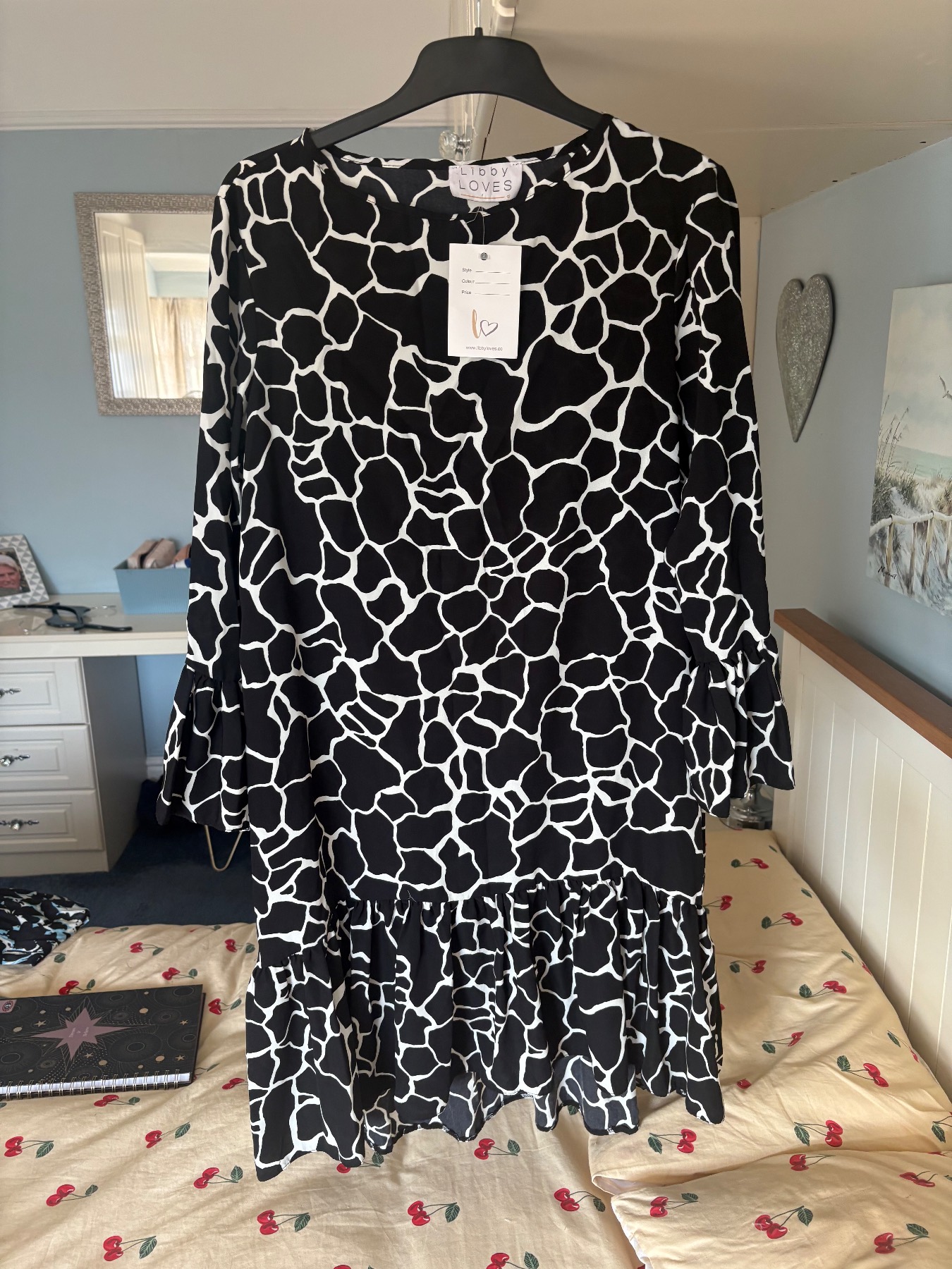 Ladies dress size large , Libby loves , new with tags