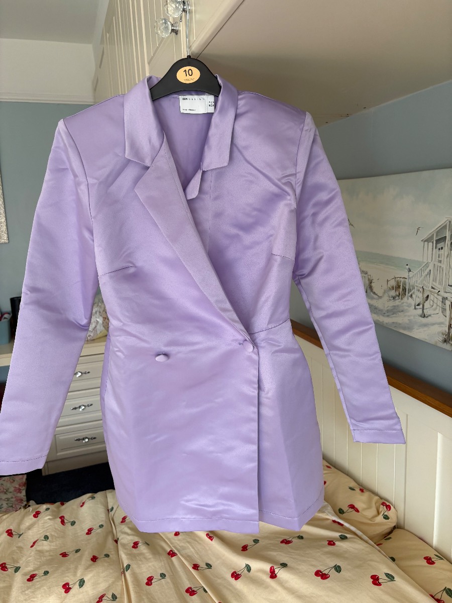 Ladies playsuit , size 8 new with tags