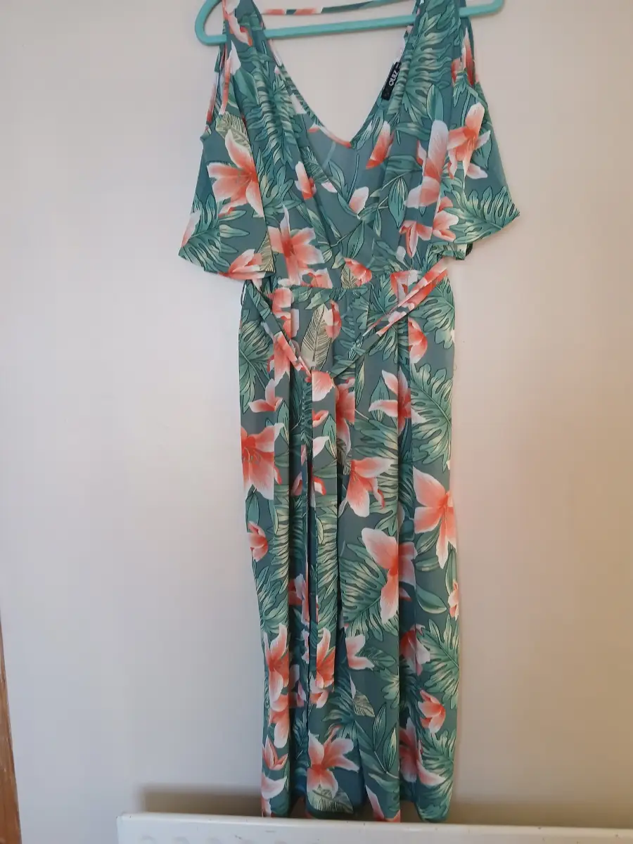 Quiz  jumpsuit 14-size